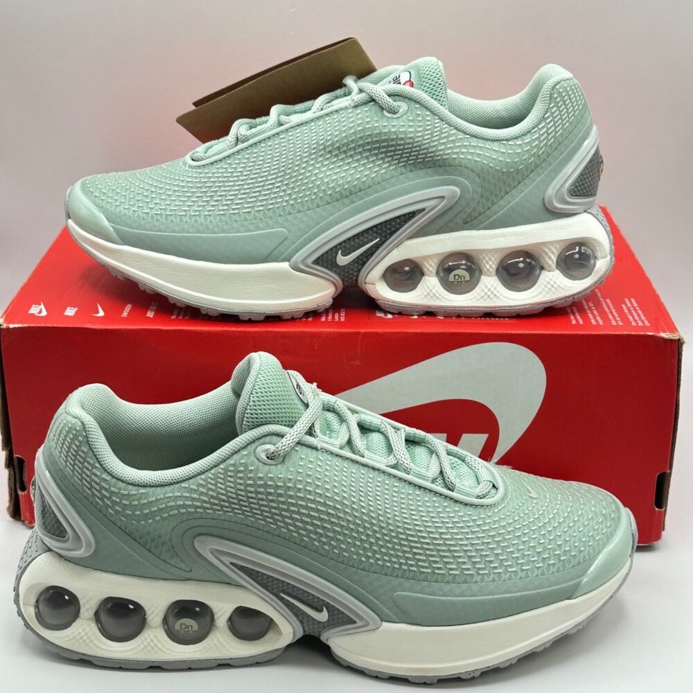 Women's Nike Air Max DN SE Sneakers Seafoam Mint Green HJ9636-001 Multi Sz NEW